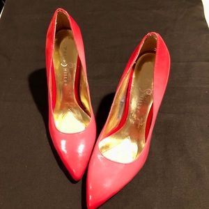 Paris Hilton high heels